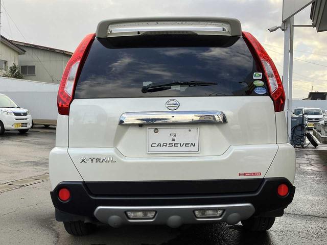 エクストレイル ２０Ｘｔ　４ＷＤ　４ＷＤ　ＭＯＤＥスイッチ　前後シートヒーター　ヒルディセントコントロール　横滑り防止機能　オートライト　ナビＭＰ３１１Ｄ－Ａ　ＴＶフルセグ　Ｂｌｕｅｔｏｏｔｈ接続　ＣＤ　ＤＶＤ再生（15枚目）