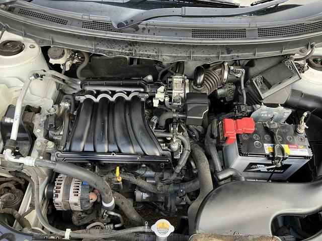 エクストレイル ２０Ｘｔ　４ＷＤ　４ＷＤ　ＭＯＤＥスイッチ　前後シートヒーター　ヒルディセントコントロール　横滑り防止機能　オートライト　ナビＭＰ３１１Ｄ－Ａ　ＴＶフルセグ　Ｂｌｕｅｔｏｏｔｈ接続　ＣＤ　ＤＶＤ再生（28枚目）