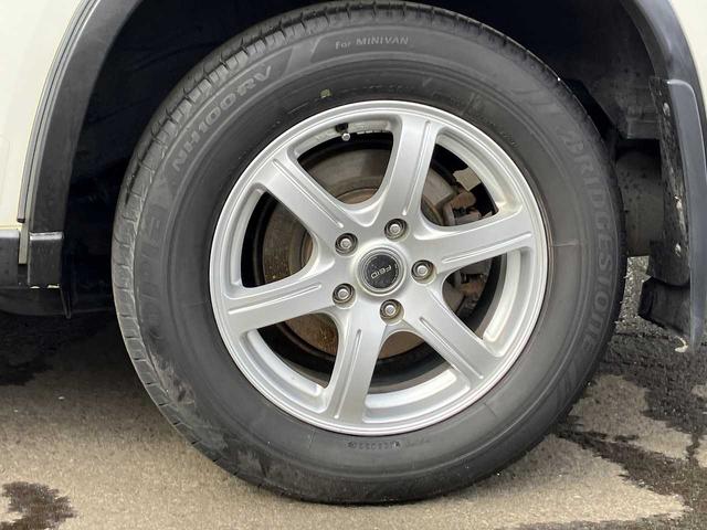 エクストレイル ２０Ｘｔ　４ＷＤ　４ＷＤ　ＭＯＤＥスイッチ　前後シートヒーター　ヒルディセントコントロール　横滑り防止機能　オートライト　ナビＭＰ３１１Ｄ－Ａ　ＴＶフルセグ　Ｂｌｕｅｔｏｏｔｈ接続　ＣＤ　ＤＶＤ再生（39枚目）