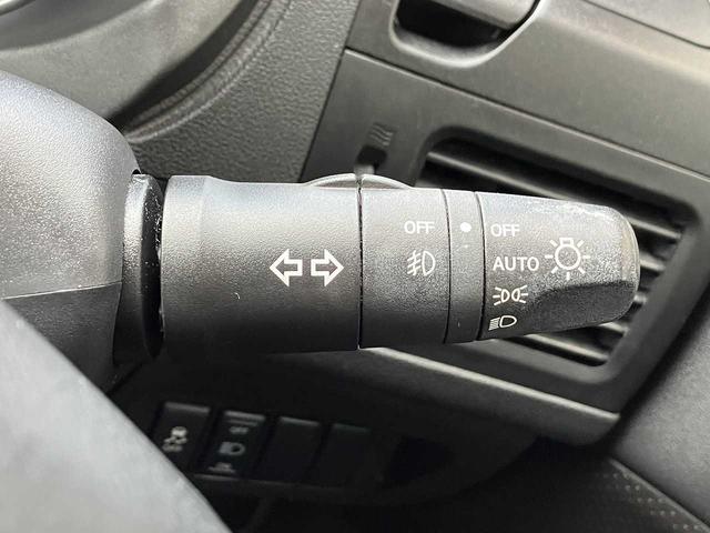 エクストレイル ２０Ｘｔ　４ＷＤ　４ＷＤ　ＭＯＤＥスイッチ　前後シートヒーター　ヒルディセントコントロール　横滑り防止機能　オートライト　ナビＭＰ３１１Ｄ－Ａ　ＴＶフルセグ　Ｂｌｕｅｔｏｏｔｈ接続　ＣＤ　ＤＶＤ再生（42枚目）