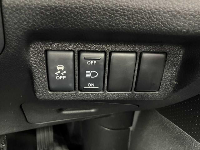 エクストレイル ２０Ｘｔ　４ＷＤ　４ＷＤ　ＭＯＤＥスイッチ　前後シートヒーター　ヒルディセントコントロール　横滑り防止機能　オートライト　ナビＭＰ３１１Ｄ－Ａ　ＴＶフルセグ　Ｂｌｕｅｔｏｏｔｈ接続　ＣＤ　ＤＶＤ再生（48枚目）