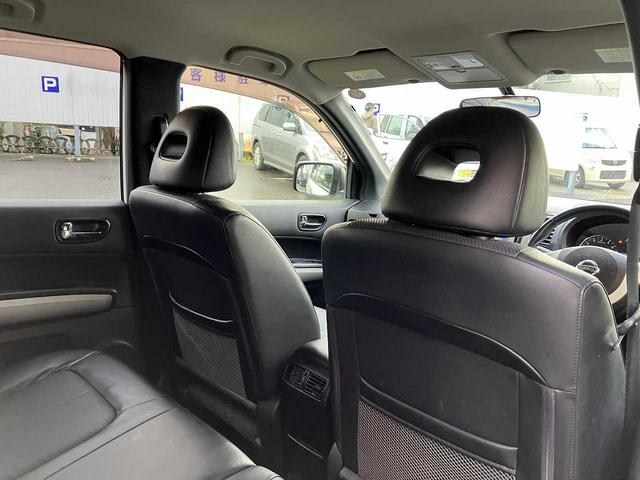 エクストレイル ２０Ｘｔ　４ＷＤ　４ＷＤ　ＭＯＤＥスイッチ　前後シートヒーター　ヒルディセントコントロール　横滑り防止機能　オートライト　ナビＭＰ３１１Ｄ－Ａ　ＴＶフルセグ　Ｂｌｕｅｔｏｏｔｈ接続　ＣＤ　ＤＶＤ再生（56枚目）