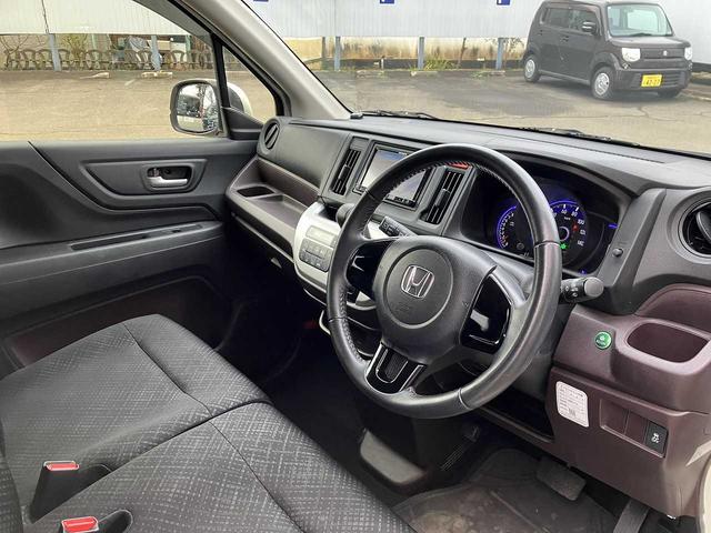 だいたいのお客様がオートローンを組まれて購入しております。大事なのは総予算でなく、無理なく月々いくらお支払いができそうかだと思います。ローンシミュレーションを活用ください！意外とほしいの買えるかも！？