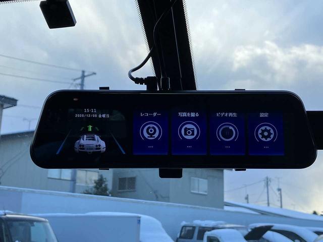 セレナ ライダー ブラックライン S-ハイブリッド ETC バックカメラ ドライブレコーダー 左右パワースライドドア クルーズコントロール フリップダウンモニター 横滑り防止機能 オートアイドリングストップ リアエアコン ナビVIE-X088VS(15枚目)