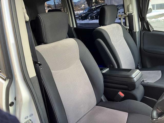 セレナ ライダー ブラックライン S-ハイブリッド ETC バックカメラ ドライブレコーダー 左右パワースライドドア クルーズコントロール フリップダウンモニター 横滑り防止機能 オートアイドリングストップ リアエアコン ナビVIE-X088VS(48枚目)