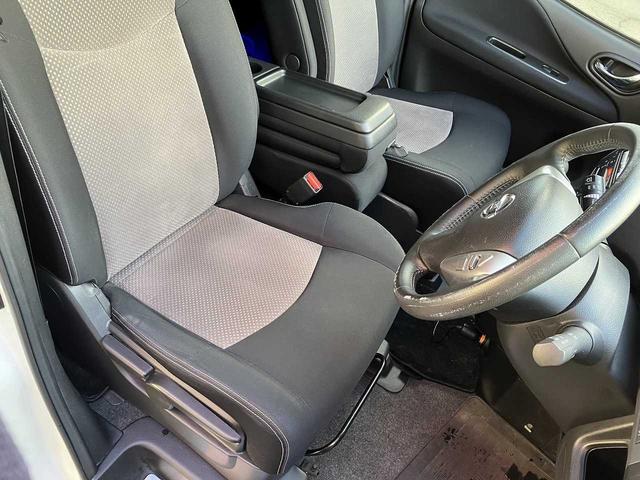 セレナ ライダー ブラックライン S-ハイブリッド ETC バックカメラ ドライブレコーダー 左右パワースライドドア クルーズコントロール フリップダウンモニター 横滑り防止機能 オートアイドリングストップ リアエアコン ナビVIE-X088VS(49枚目)