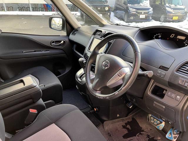 セレナ ライダー ブラックライン S-ハイブリッド ETC バックカメラ ドライブレコーダー 左右パワースライドドア クルーズコントロール フリップダウンモニター 横滑り防止機能 オートアイドリングストップ リアエアコン ナビVIE-X088VS(50枚目)