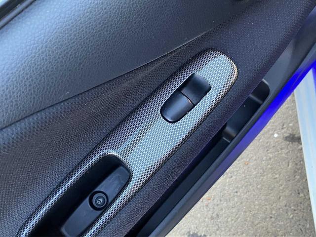 セレナ ライダー ブラックライン S-ハイブリッド ETC バックカメラ ドライブレコーダー 左右パワースライドドア クルーズコントロール フリップダウンモニター 横滑り防止機能 オートアイドリングストップ リアエアコン ナビVIE-X088VS(63枚目)