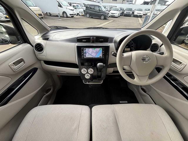 デイズ Ｓ　４ＷＤ　ワンオーナー　オートアイドリングストップ　横滑り防止機能　インテリジェント　エマージェンシーブレーキ　シートヒーター　ナビＭＪ１１８Ｄ－Ｗ　ＴＶフルセグ　ＣＤ　Ｂｌｕｅｔｏｏｔｈ接続（2枚目）