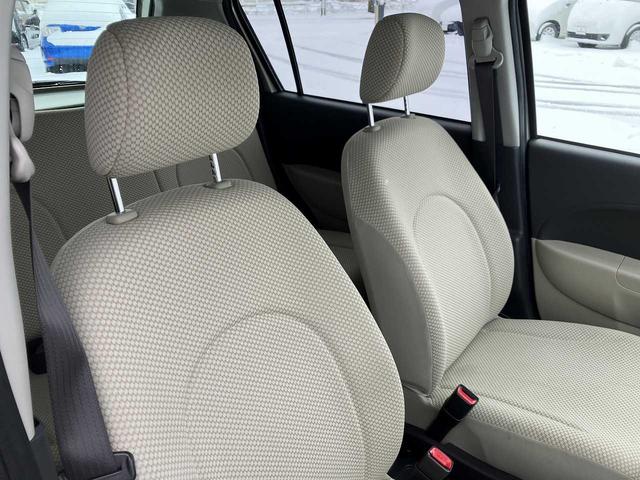 �W�����Ă���ԗ��́A�X�^�b�t���S�����߂Ďԗ����|���s���Ă���܂��B����ɓ������s�J�s�J�Ɏd�グ�Ăق����Ƃ̃I�[�_�[���������܂�����ʓr�����Ő��̃��[���N���[�j���O�Ǝ҂Ɉ˗��v���܂��B���\���t��������