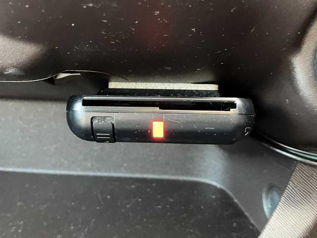 パッソ Ｘ　Ｌパッケージ　４ＷＤ　ＥＴＣ　横滑り防止機能　ワイパーデアイサー　バックカメラ　電動格納ミラー　ナビＡＶＩＣ－ＲＷ７１０　ＴＶフルセグ　ＣＤ　ＤＶＤ再生（14枚目）