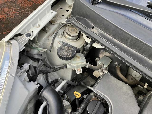 パッソ Ｘ　Ｌパッケージ　４ＷＤ　ＥＴＣ　横滑り防止機能　ワイパーデアイサー　バックカメラ　電動格納ミラー　ナビＡＶＩＣ－ＲＷ７１０　ＴＶフルセグ　ＣＤ　ＤＶＤ再生（27枚目）