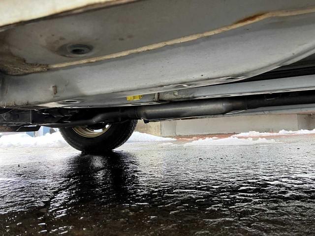 パッソ Ｘ　Ｌパッケージ　４ＷＤ　ＥＴＣ　横滑り防止機能　ワイパーデアイサー　バックカメラ　電動格納ミラー　ナビＡＶＩＣ－ＲＷ７１０　ＴＶフルセグ　ＣＤ　ＤＶＤ再生（32枚目）