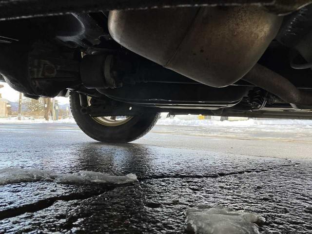 パッソ Ｘ　Ｌパッケージ　４ＷＤ　ＥＴＣ　横滑り防止機能　ワイパーデアイサー　バックカメラ　電動格納ミラー　ナビＡＶＩＣ－ＲＷ７１０　ＴＶフルセグ　ＣＤ　ＤＶＤ再生（35枚目）