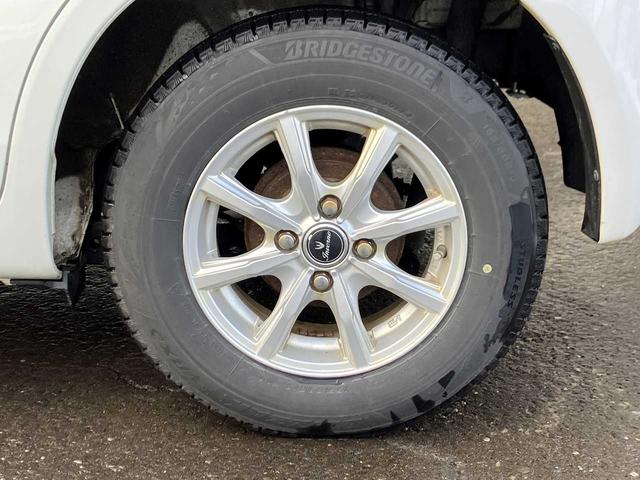 パッソ Ｘ　Ｌパッケージ　４ＷＤ　ＥＴＣ　横滑り防止機能　ワイパーデアイサー　バックカメラ　電動格納ミラー　ナビＡＶＩＣ－ＲＷ７１０　ＴＶフルセグ　ＣＤ　ＤＶＤ再生（39枚目）