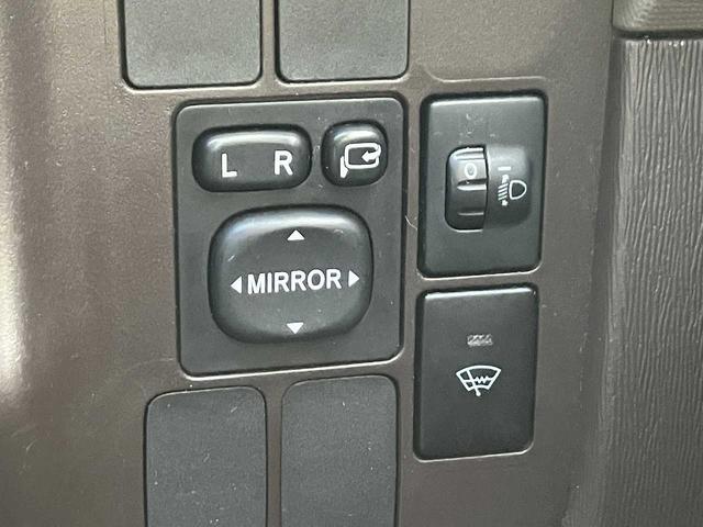 パッソ Ｘ　Ｌパッケージ　４ＷＤ　ＥＴＣ　横滑り防止機能　ワイパーデアイサー　バックカメラ　電動格納ミラー　ナビＡＶＩＣ－ＲＷ７１０　ＴＶフルセグ　ＣＤ　ＤＶＤ再生（44枚目）