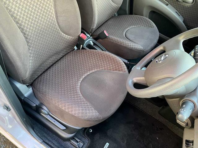 ���X�̓I�[�N�V�����d����O���I�I�@���ׂē��X�̃X�^�b�t�����ڃ��[�U�[�l�ɂ�����Ďg�p�󋵂𕷂��������Ŕ��悳���Ă������������Ԃł��B�g�p�������m�ł��B