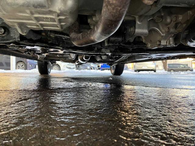 �J�[�Z�u����ٓX�̒��ÎԂ́A��R�ҋ@�ւɂ��i���Ӓ���s���Ă���܂��B�����@�ւɂ�錟���ς݂̒��ÎԂ�̔����Ă���܂��B�ڂ����́u���񂵂�A�܂錩���v�ԗ���ԕ]�������������������B