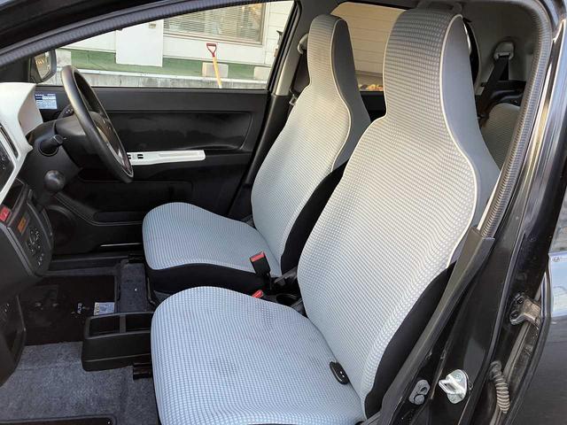 �W�����Ă���ԗ��́A�X�^�b�t���S�����߂Ďԗ����|���s���Ă���܂��B����ɓ������s�J�s�J�Ɏd�グ�Ăق����Ƃ̃I�[�_�[���������܂�����ʓr�����Ő��̃��[���N���[�j���O�Ǝ҂Ɉ˗��v���܂��B���\���t��������