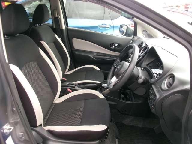 ノート １．２　ｅ－ＰＯＷＥＲ　Ｘ　ＦＯＵＲ　４ＷＤ　切替４ＷＤ　純正ナビ　全方位カメラ　ＥＴＣ　ＣＤ（8枚目）