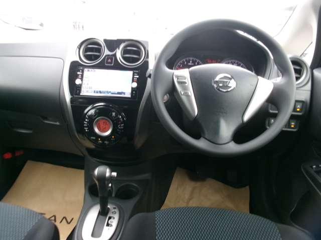 ノート １．２　Ｘ　ＦＯＵＲ　４ＷＤ　純正ナビ　アラウンドビュー　前後ソナー（4枚目）