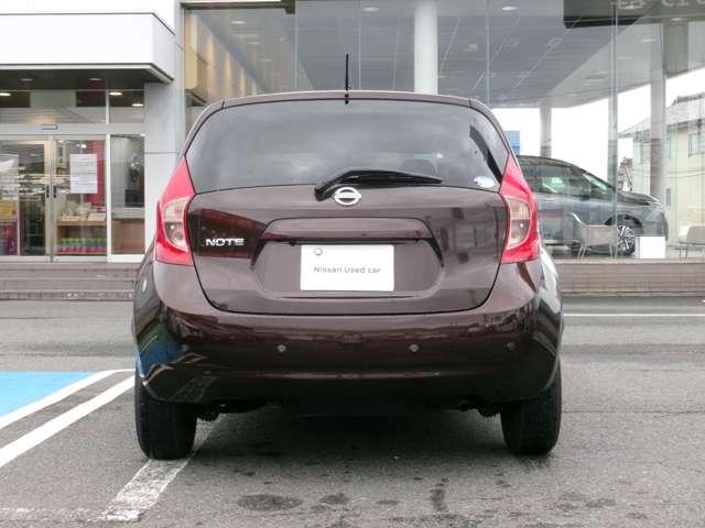 ノート １．２　Ｘ　ＦＯＵＲ　４ＷＤ　純正ナビ　アラウンドビュー　前後ソナー（14枚目）