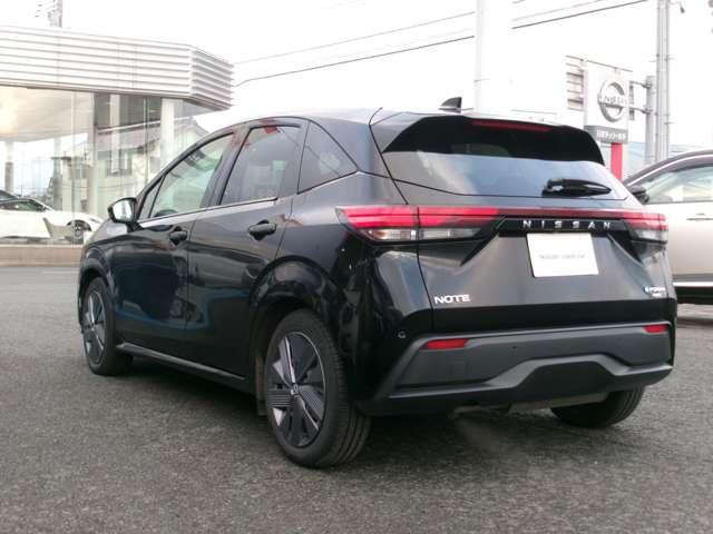 ノート １．２　Ｘ　ＦＯＵＲ　４ＷＤ　コネクトナビ　全方位カメラ（16枚目）