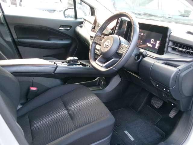 ノート １．２　Ｘ　ＦＯＵＲ　４ＷＤ　日産コネクトナビ（8枚目）