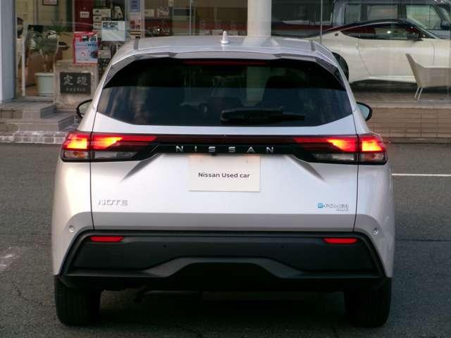 ノート １．２　Ｘ　ＦＯＵＲ　４ＷＤ　日産コネクトナビ（14枚目）