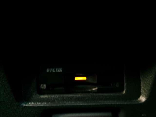 ノート １．２　Ｘ　ＦＯＵＲ　４ＷＤ　日産コネクトナビ（18枚目）