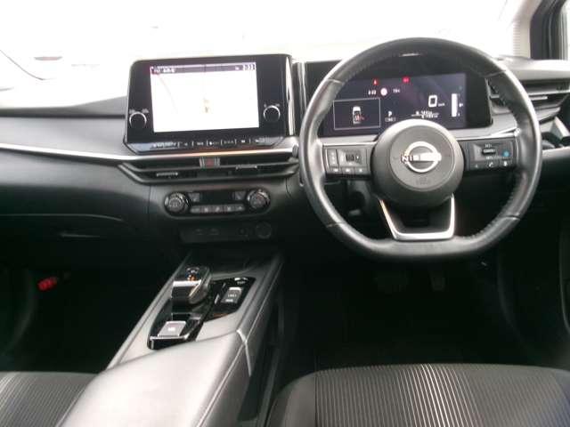 ノート １．２　Ｘ　ＦＯＵＲ　４ＷＤ　コネクトナビ　全方位カメラ　ＥＴＣ２．０（2枚目）