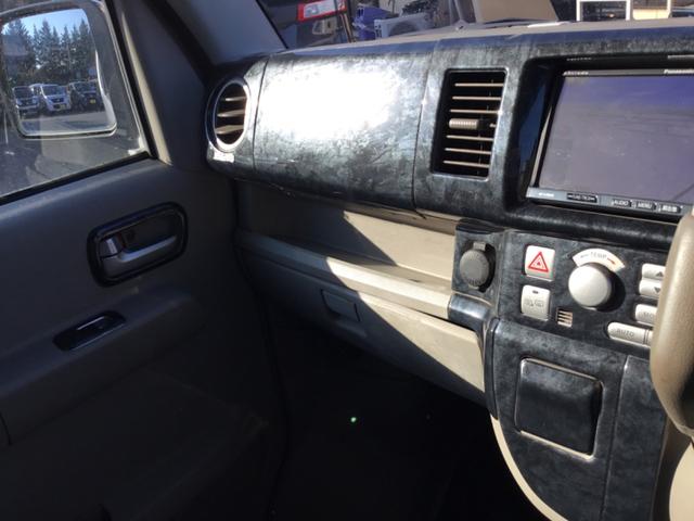 エブリイワゴン ＰＺターボ　４ＷＤ　ナビ　ＴＶ　左側パワースライドドア　シートヒーター（32枚目）