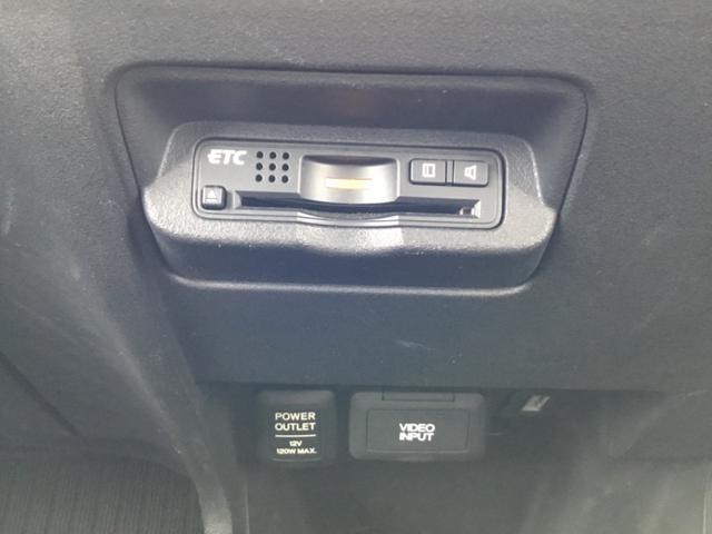 フリードスパイクハイブリッド ジャストセレクション　両側パワースライドドア　ナビ　ＴＶ　Ｂｌｕｅｔｏｏｔｈ　ラジオ　ＣＤ　ＤＶＤ　ＨＩＤライト　バックカメラ　ＥＴＣ（34枚目）