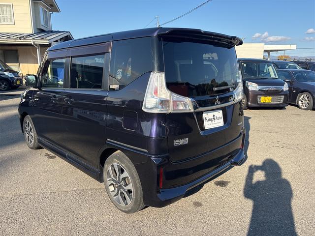 デリカＤ：２ カスタムハイブリッドＭＶ　４ＷＤ　ナビ　フルセグ　両側パワースライドドア　ＥＴＣ　シートヒーター（9枚目）