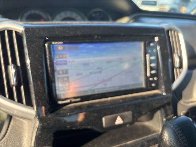 デリカＤ：２ カスタムハイブリッドＭＶ　４ＷＤ　ナビ　フルセグ　両側パワースライドドア　ＥＴＣ　シートヒーター（10枚目）