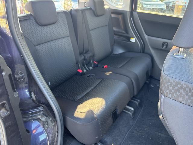 デリカＤ：２ カスタムハイブリッドＭＶ　４ＷＤ　ナビ　フルセグ　両側パワースライドドア　ＥＴＣ　シートヒーター（14枚目）