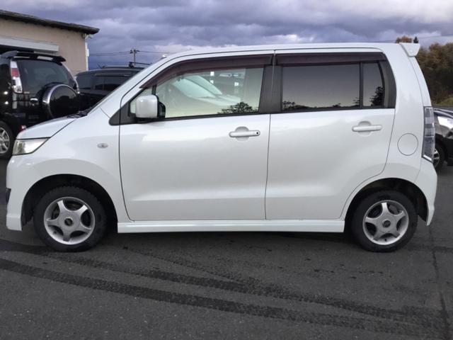 ワゴンRスティングレー X 4WD ナビ 地デジ シートヒーター ETC(5枚目)