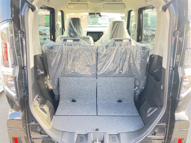 スペーシアカスタム ハイブリッドＸＳターボ　４ＷＤ　両側電動スライドドア　クリアランスソナー　オートクルーズコントロール　レーンアシスト　衝突被害軽減システム　ＬＥＤヘッドランプ　スマートキー　アイドリングストップ　電動格納ミラー（20枚目）