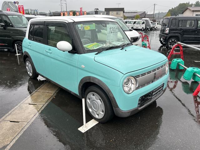 アルトラパン Ｓ　４ＷＤ　全周囲カメラ　ナビ　ＴＶ　衝突被害軽減システム　オートライト　ＨＩＤ　スマートキー　アイドリングストップ　電動格納ミラー　シートヒーター　ベンチシート　ＣＶＴ　盗難防止システム　ＡＢＳ　ＥＳＣ（13枚目）