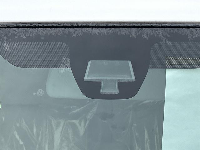 アルトラパン Ｓ　４ＷＤ　全周囲カメラ　ナビ　ＴＶ　衝突被害軽減システム　オートライト　ＨＩＤ　スマートキー　アイドリングストップ　電動格納ミラー　シートヒーター　ベンチシート　ＣＶＴ　盗難防止システム　ＡＢＳ　ＥＳＣ（26枚目）