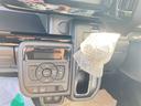 スペーシアカスタム ハイブリッドＸＳターボ　４ＷＤ　両側電動スライドドア　クリアランスソナー　オートクルーズコントロール　レーンアシスト　衝突被害軽減システム　ＬＥＤヘッドランプ　スマートキー　アイドリングストップ　電動格納ミラー（6枚目）