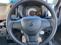 ハンドルの状態が悪いと運転に集中できませんよね。こちらの車、お気軽にお問い合わせください。 3