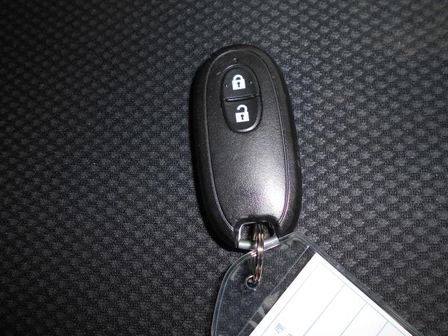 ハスラー Ｇ　４ＷＤ　タイミングチェーンエンジンＣＶＴオートマ　アイドリングストップ　プッシュスタートスマートキー　ＡＡＣ　衝突軽減ブレーキシステム　ダウンヒルアシストコントロール　横滑り防止装置　車検整備保証付（11枚目）