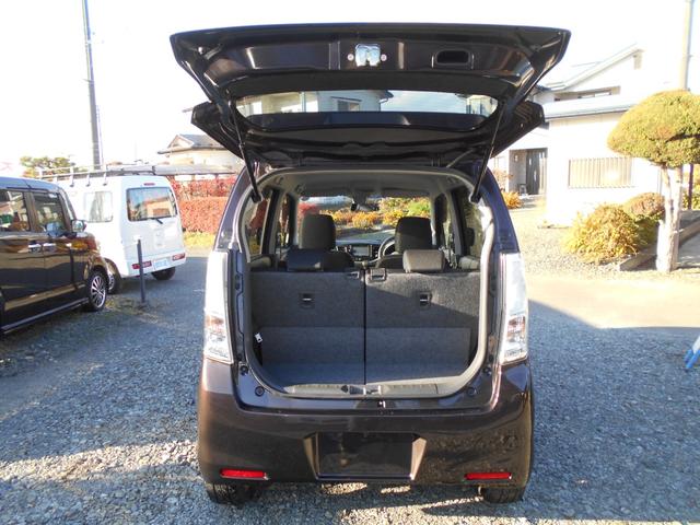 ワゴンＲ ２０周年記念車　４ＷＤ　タイミングチェーンＣＶＴオートマ　アクセル踏み間違い防止装置　衝突軽減ブレーキ　横滑り防止装置　アイドルストップ　プッシュスタート　ナビＴＶ　シートヒーターシートリフターＡＡＣ　点検整備保証付（25枚目）