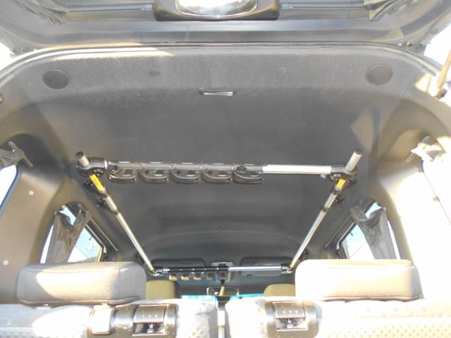 天井も綺麗です！オプションキャリア付き