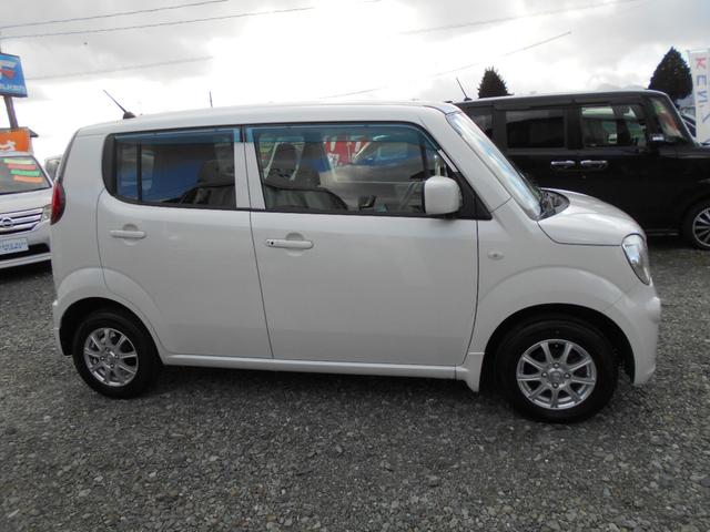 モコ S FOUR 94000キロ タイミングチェーンエンジンCVTオートマ プッシュスタート シートヒーター タッチパネルBluetoothオーディオ バックカメラ アイドリングストップ 13インチAW 車検整備保証付(3枚目)