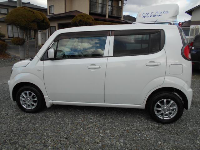 モコ S FOUR 94000キロ タイミングチェーンエンジンCVTオートマ プッシュスタート シートヒーター タッチパネルBluetoothオーディオ バックカメラ アイドリングストップ 13インチAW 車検整備保証付(6枚目)