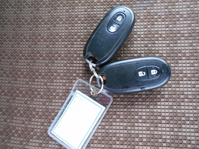 モコ S FOUR 94000キロ タイミングチェーンエンジンCVTオートマ プッシュスタート シートヒーター タッチパネルBluetoothオーディオ バックカメラ アイドリングストップ 13インチAW 車検整備保証付(11枚目)