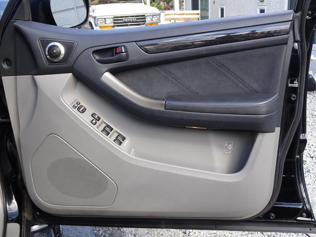 TOYOTA HILUX SURF SSR-G