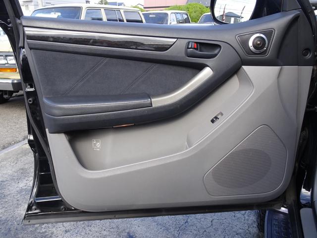 TOYOTA HILUX SURF SSR-G